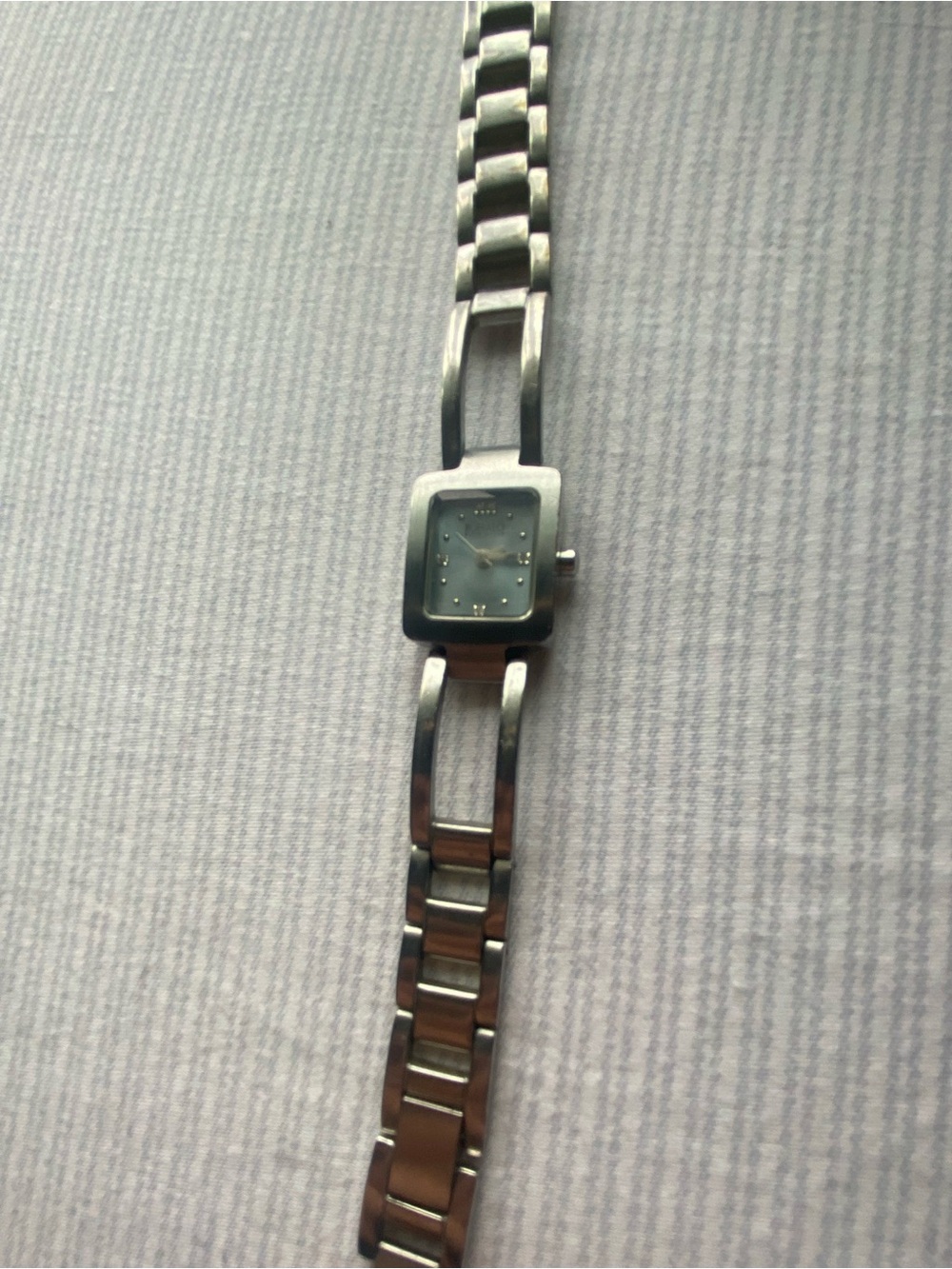 Simple Silver Watch with Crystal Dial
